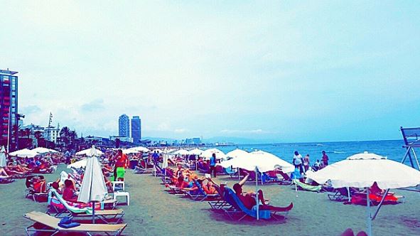 At La Barceloneta Beach, with the other thousands of people.&nbsp; 